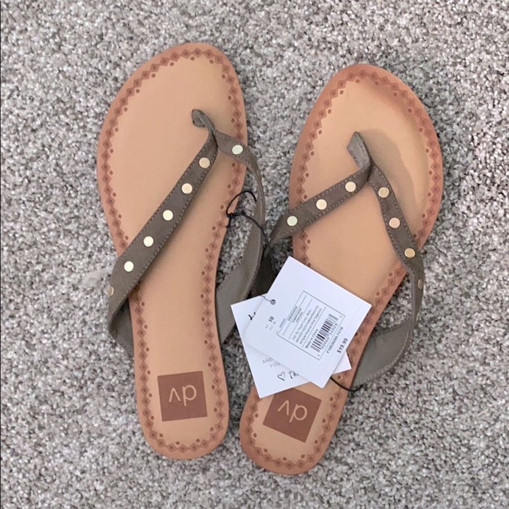 Flip flops